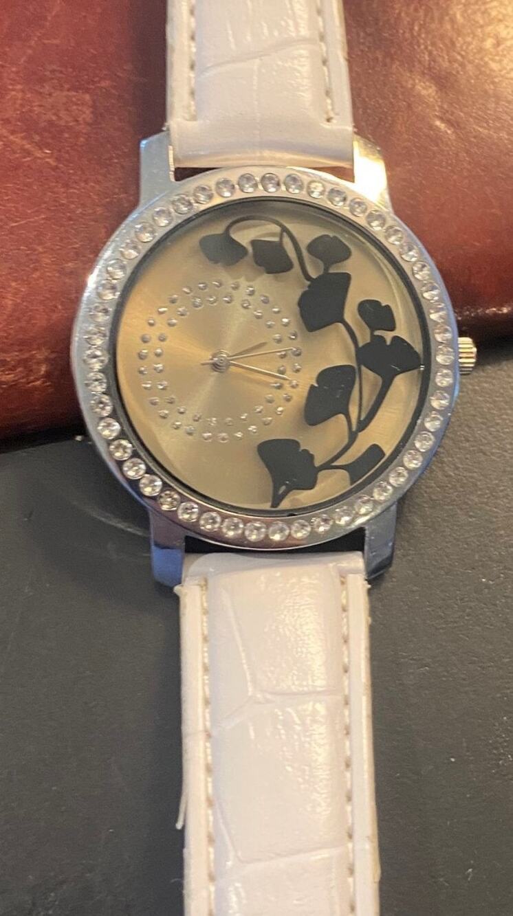 Women's 38mm Silver Tone LBVYR Watch, Flower Print Crystal